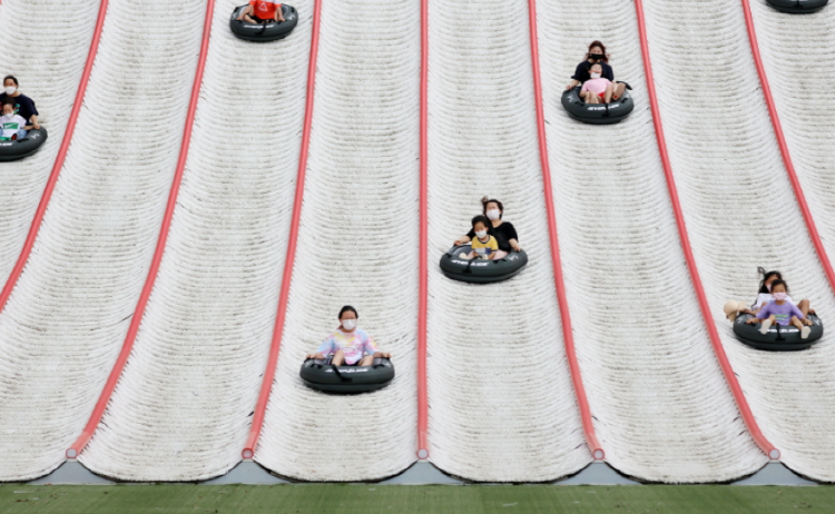 칠곡보 사계절썰매장