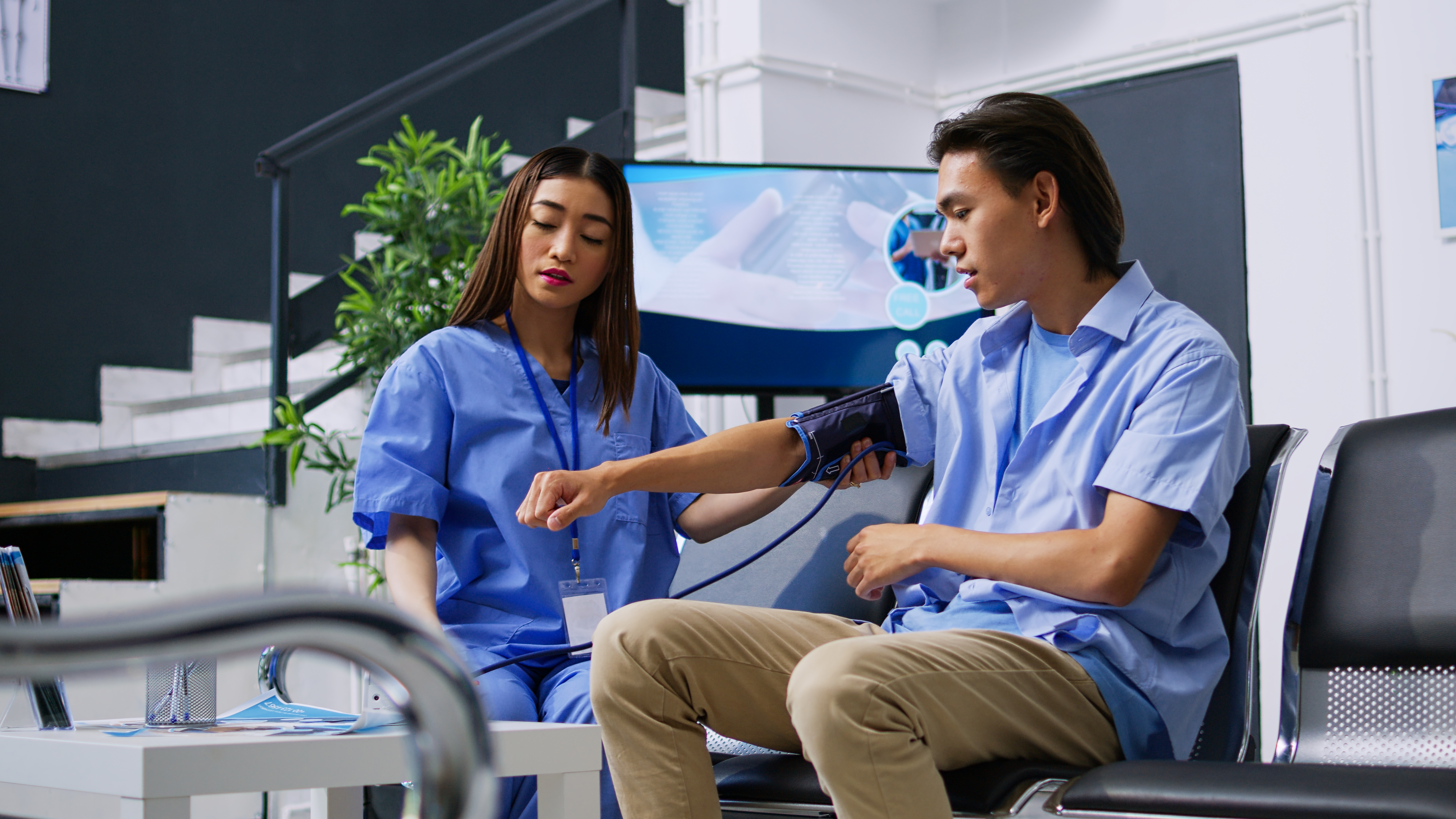 웨어러블 헬스케어 기기