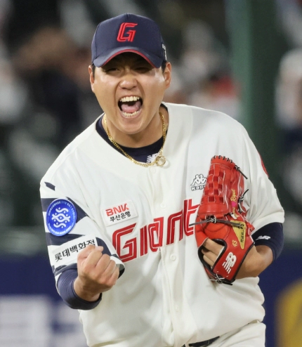 나균안 야구선수 프로필 나이 고향 학력 연봉 와이프 인스타