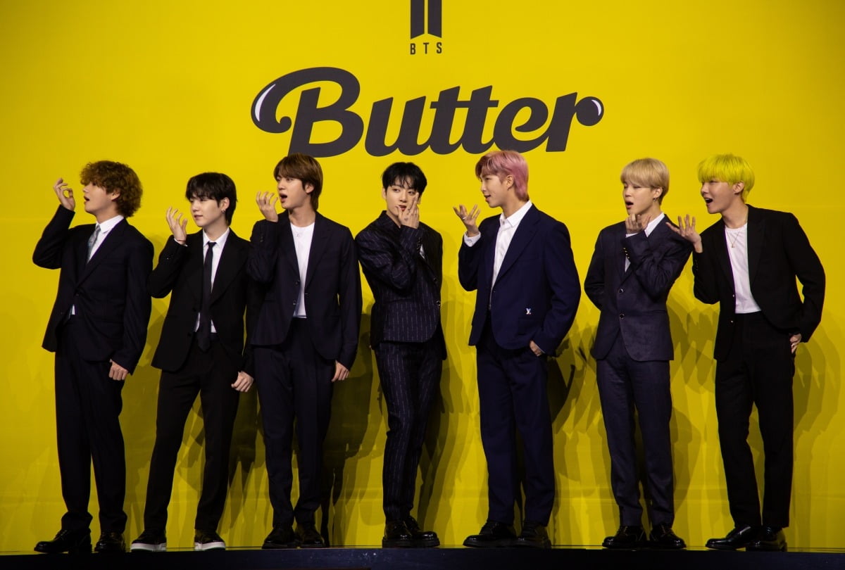 세계적으로 인기를 끌고 있는 BTS.