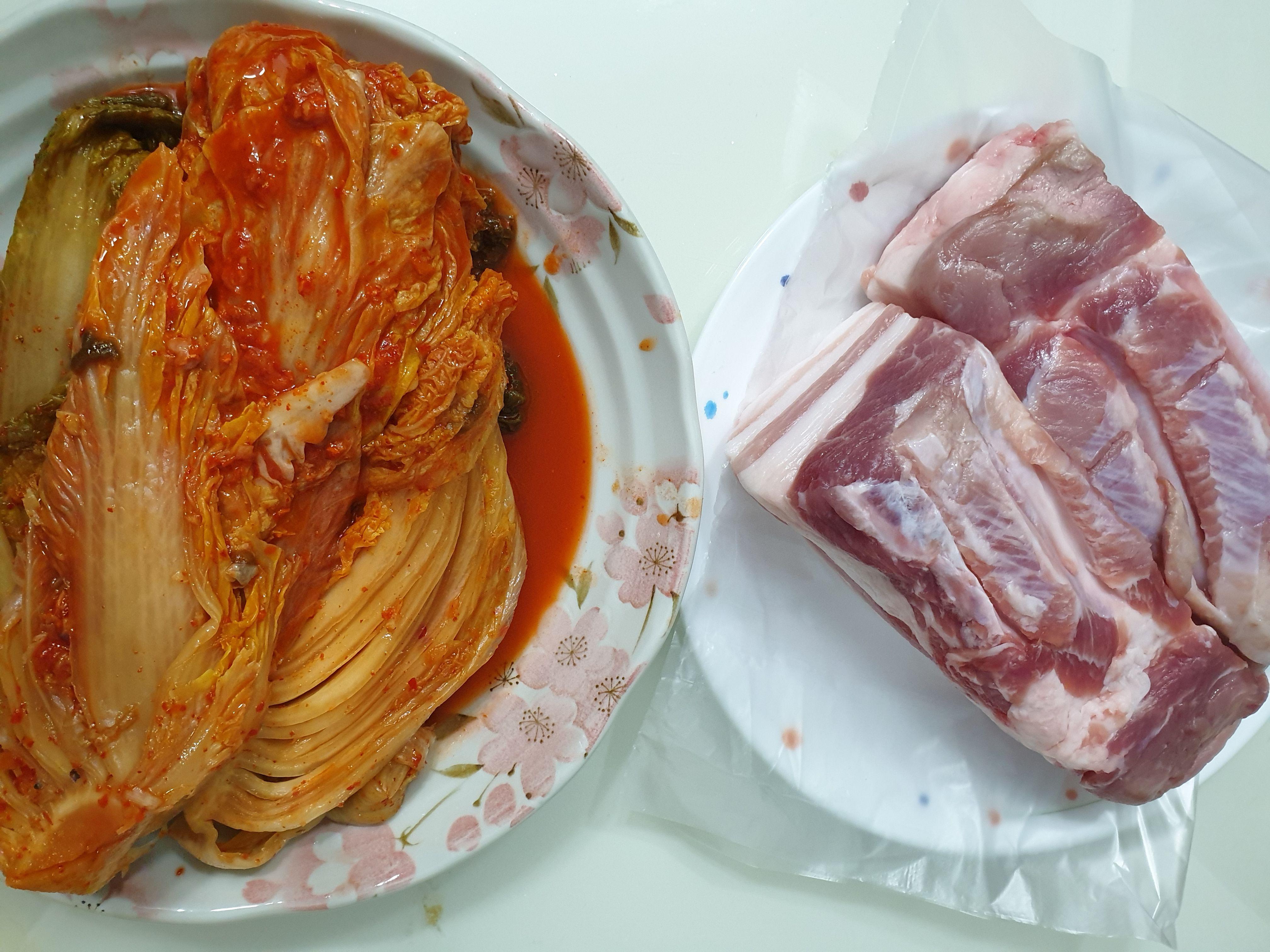 묵은지 김치, 삼겹살