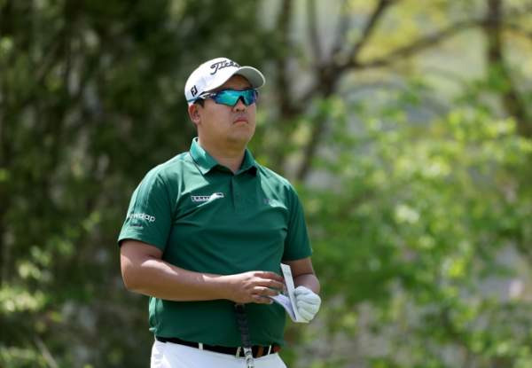 KPGA 이상엽 프로필 총정리: 10년 만의 우승 나이 상금 예비신부 캐디와 세운 역대급 신기록