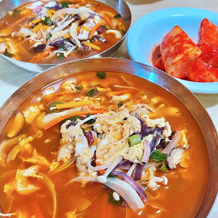 생방송오늘저녁 간판없는 영태리 라면 2인분 만원 고수쌈 돼지갈비 핫플 도넛가게 파주 맛집 추천