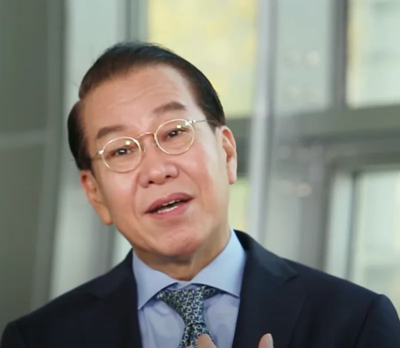 국회의원 인터뷰 장면10.webp