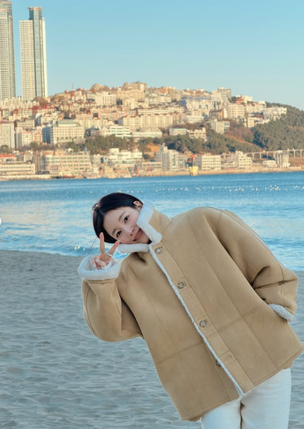 30대 여성 데일리 자켓으로 참고하기 좋은 기은세 자켓