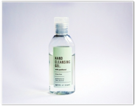 스티커제거하는법 끈끈이제거방법