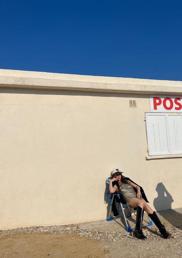 정수정, 프랑스에서 돌아온 슬랜더 몸매!