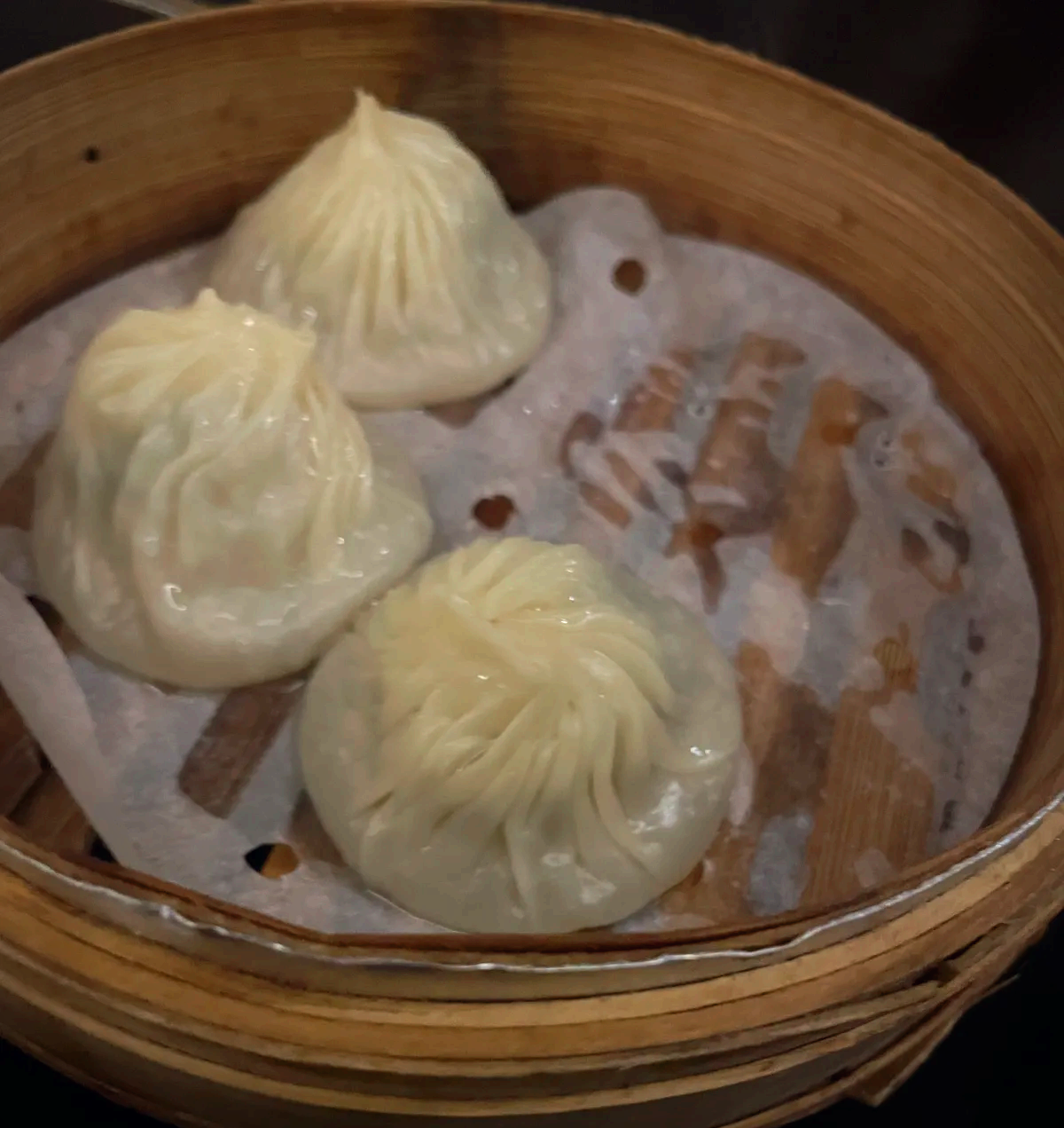 골드피쉬얌차하우스-메뉴-소룡포-세조각