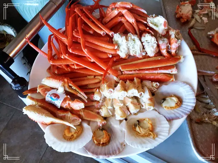영덕 대게 홍게 활어회 문어숙회 물회 해상공원 옆 오션 바다 뷰 횟집 영덕 강구 맛집