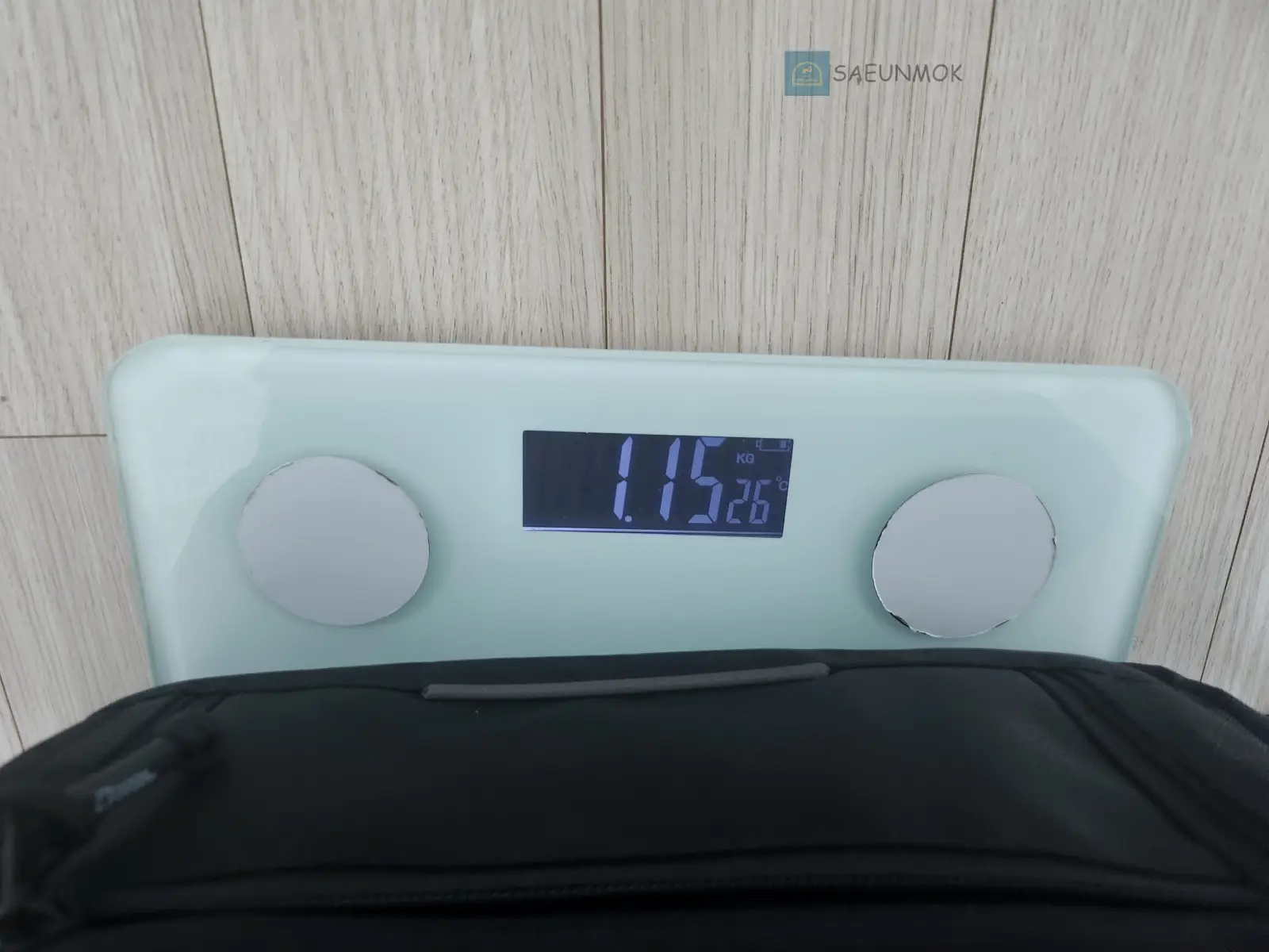 내셔널지오그래픽-백팩-무게