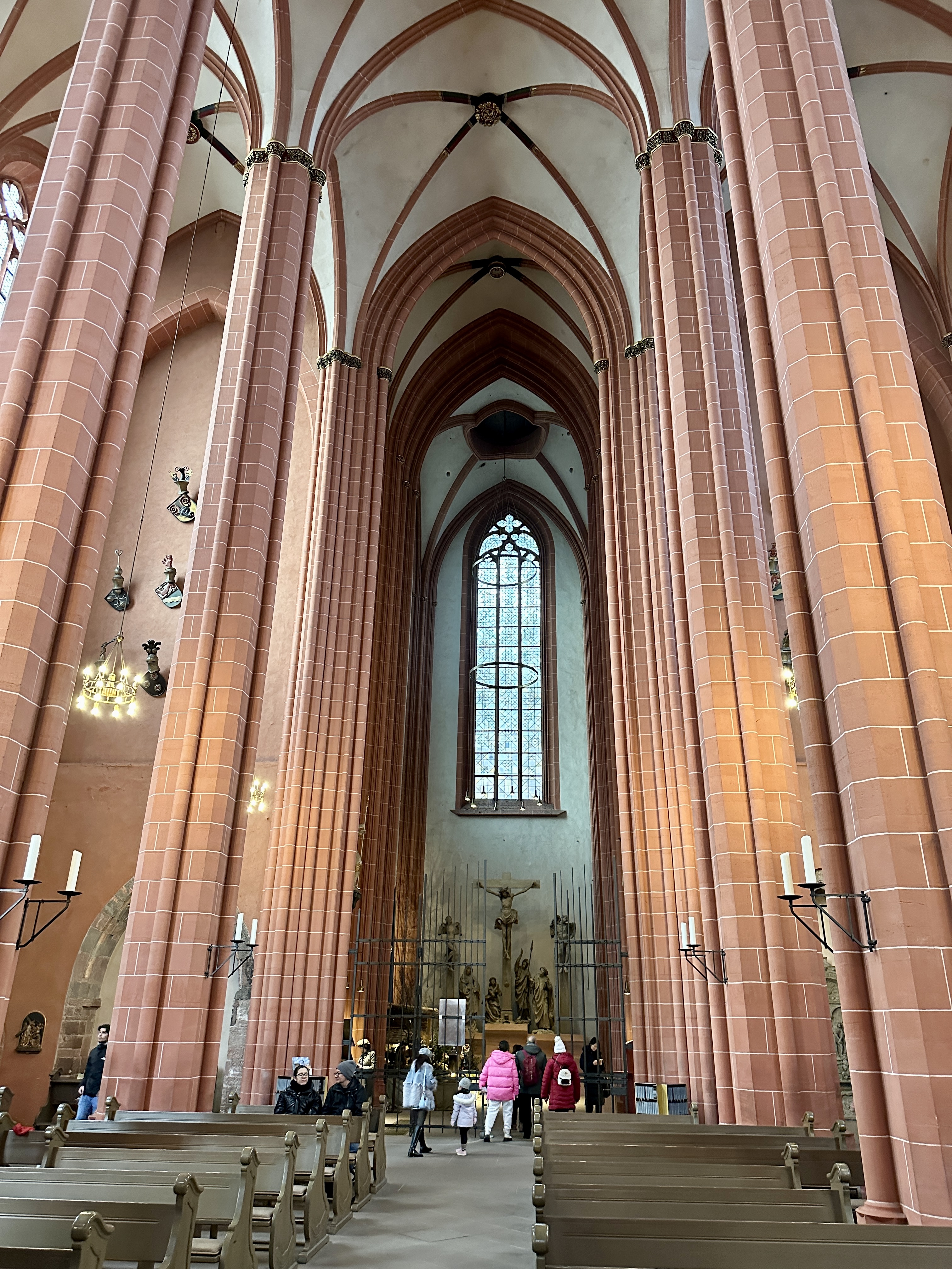 프랑크푸르트 성당 내부