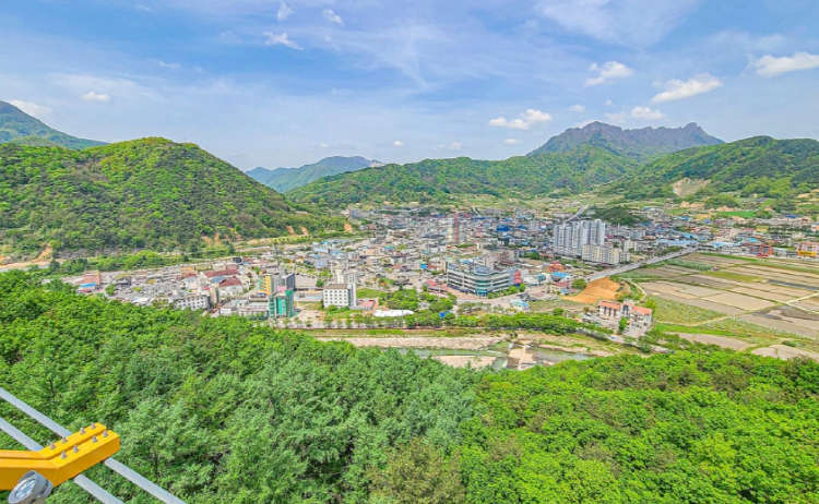 봉명산 출렁다리