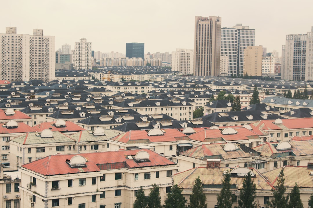 이재명 정부의 부동산 세금 정책: 공급 확대와 규제 완화의 현실과 과제 관련 이미지 2