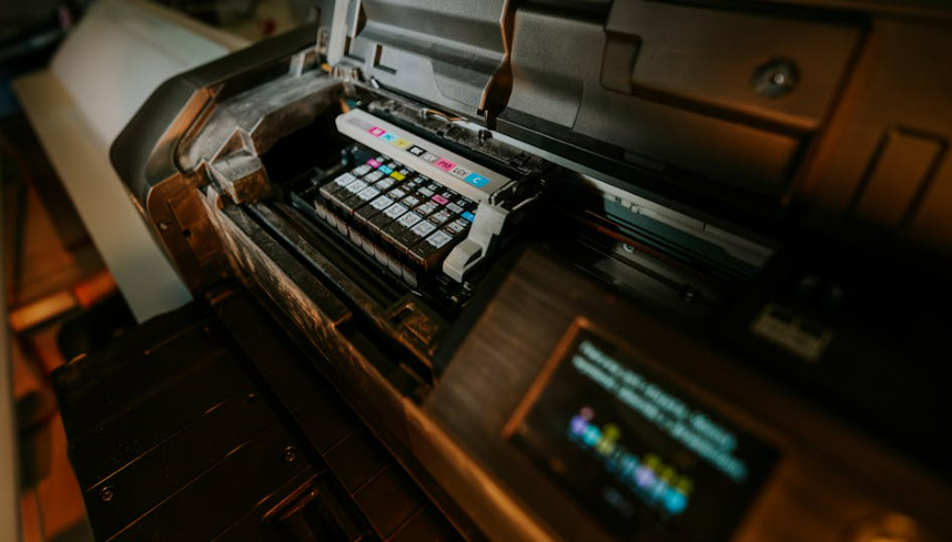 프린터 토너 교체 이미지