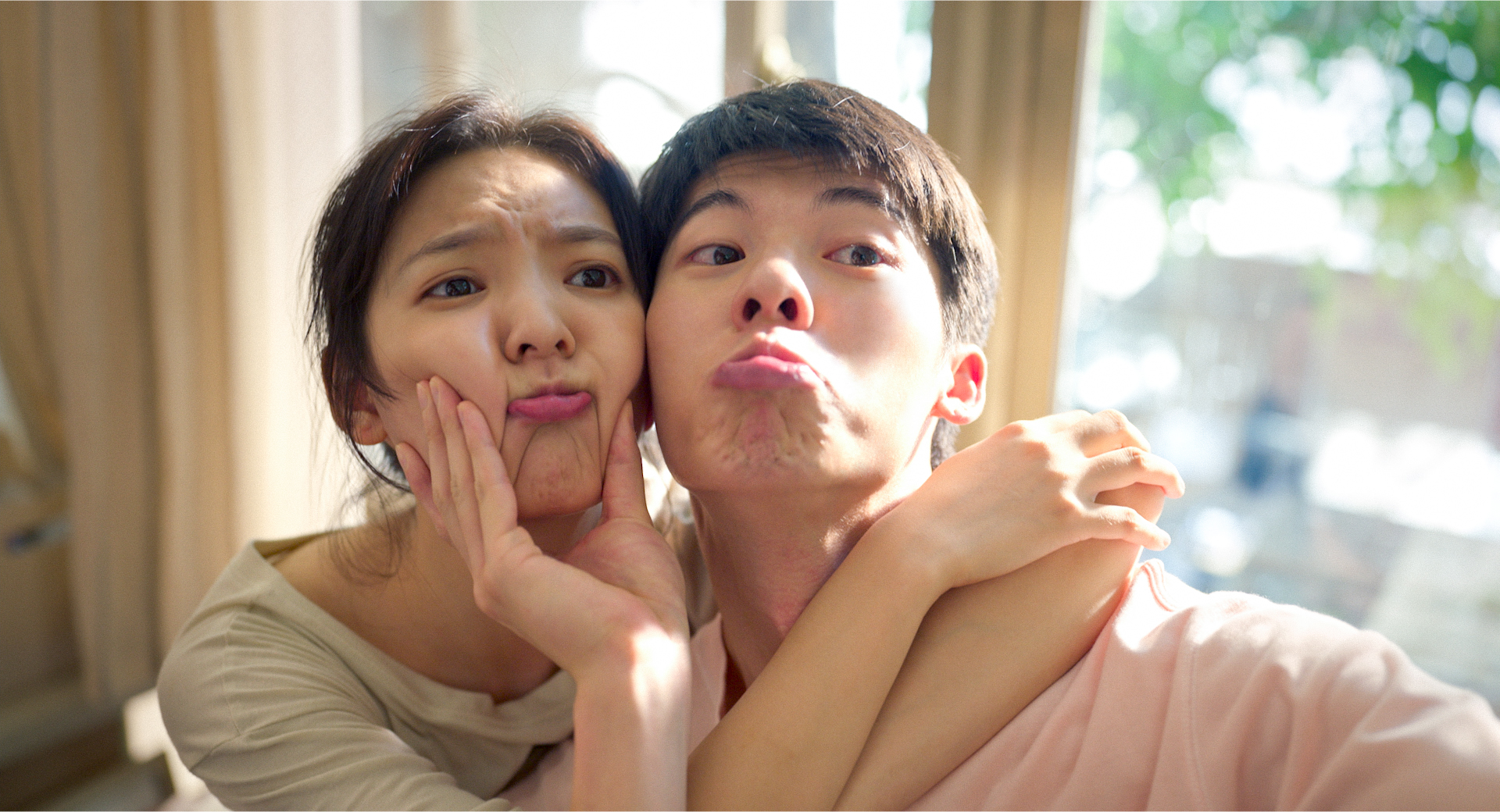 【중국영화 추천】 여름날 우리 다시보기 줄거리 결말 후기 리뷰 스포일러