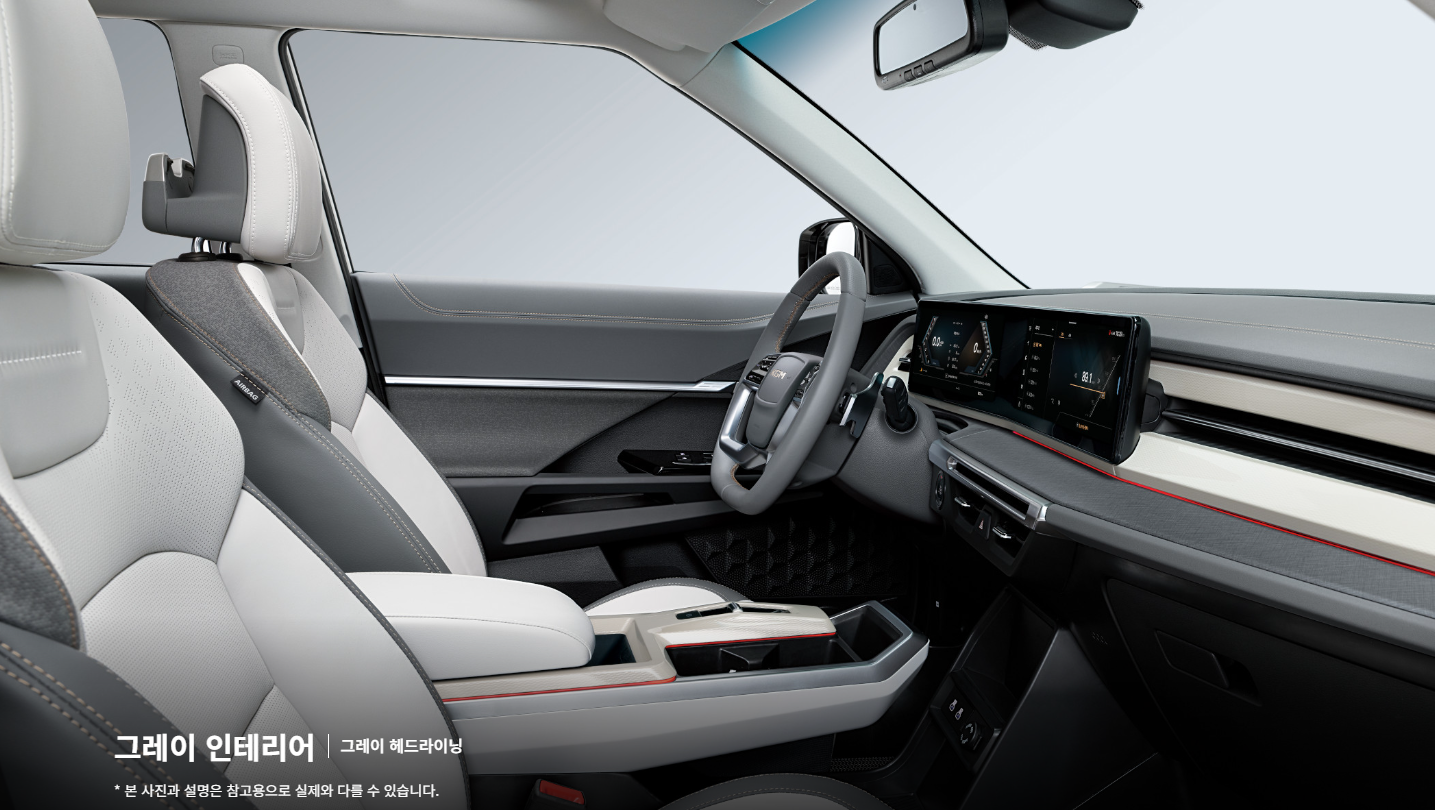 토레스-내부-인테리어-그레이