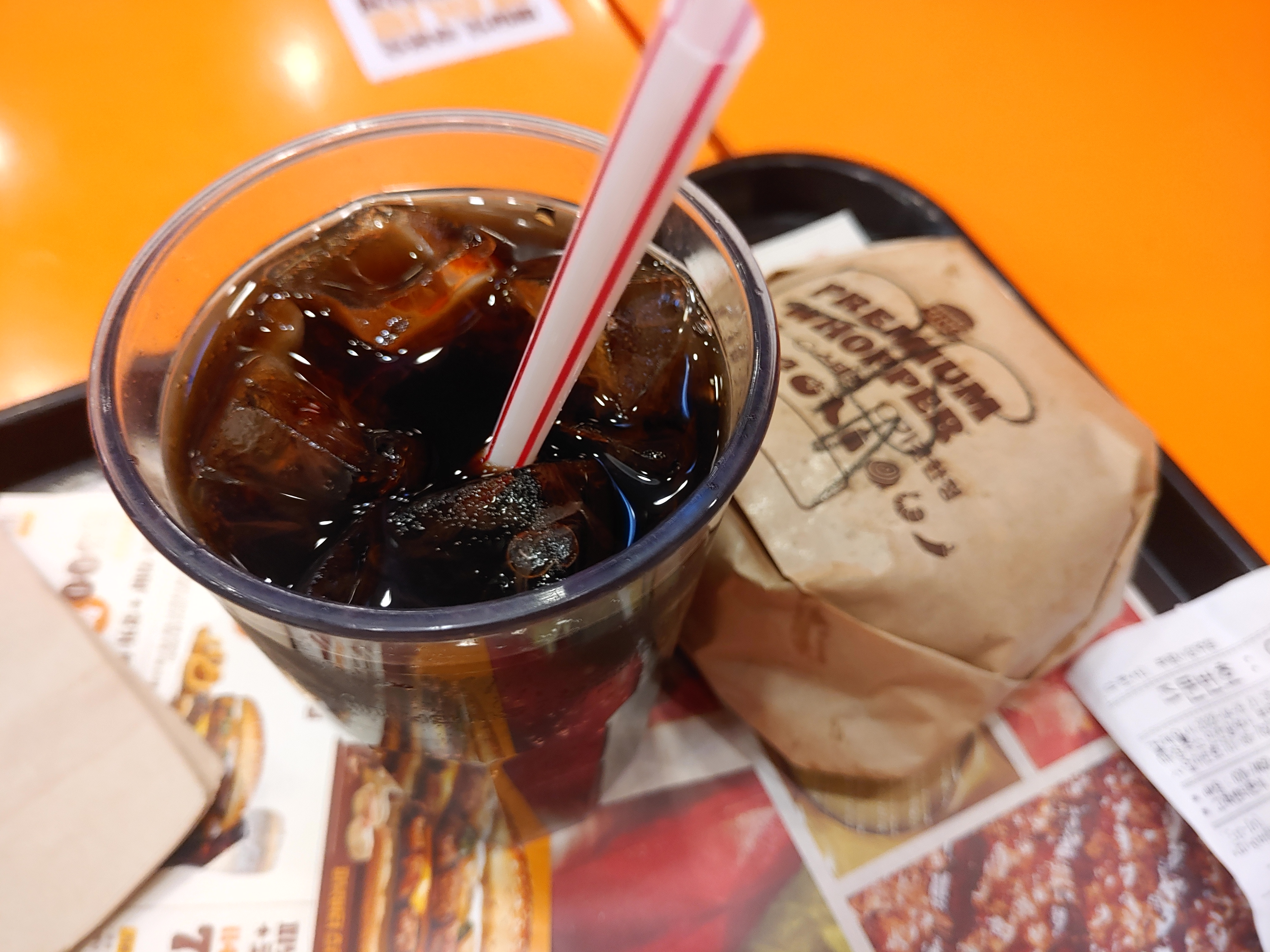 비넛버터 스태커 비프&치킨 버거 리뷰