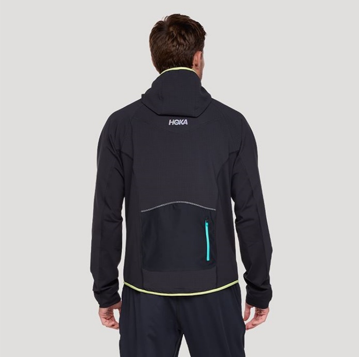 호카 스카이글로우 하프집 착용 핏