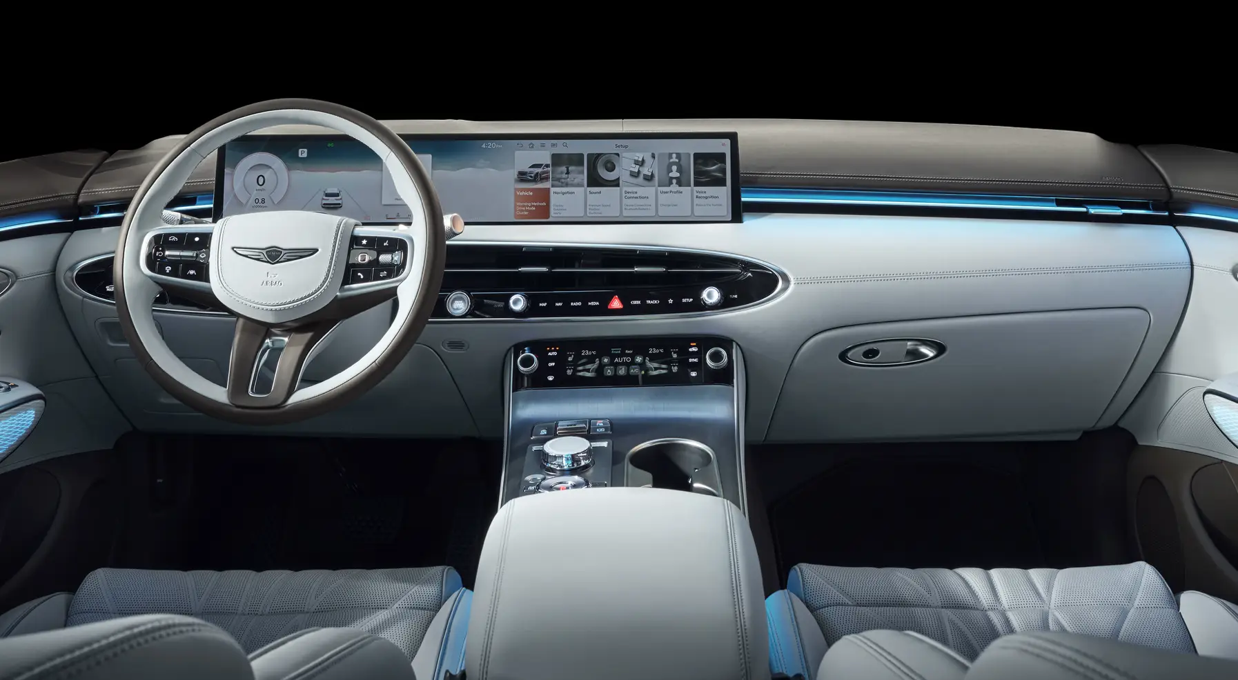 좌측 흰색 핸들과 흰색으로 장식된 실내