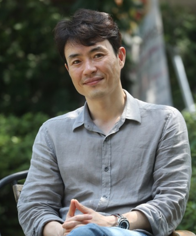 한국 액션 영화의 거장, 류승완 감독 작품 분석