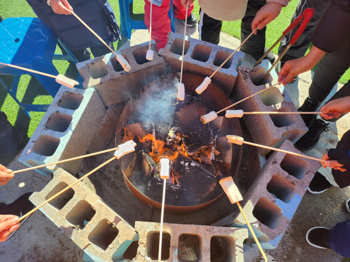 마시멜로우 구워먹기