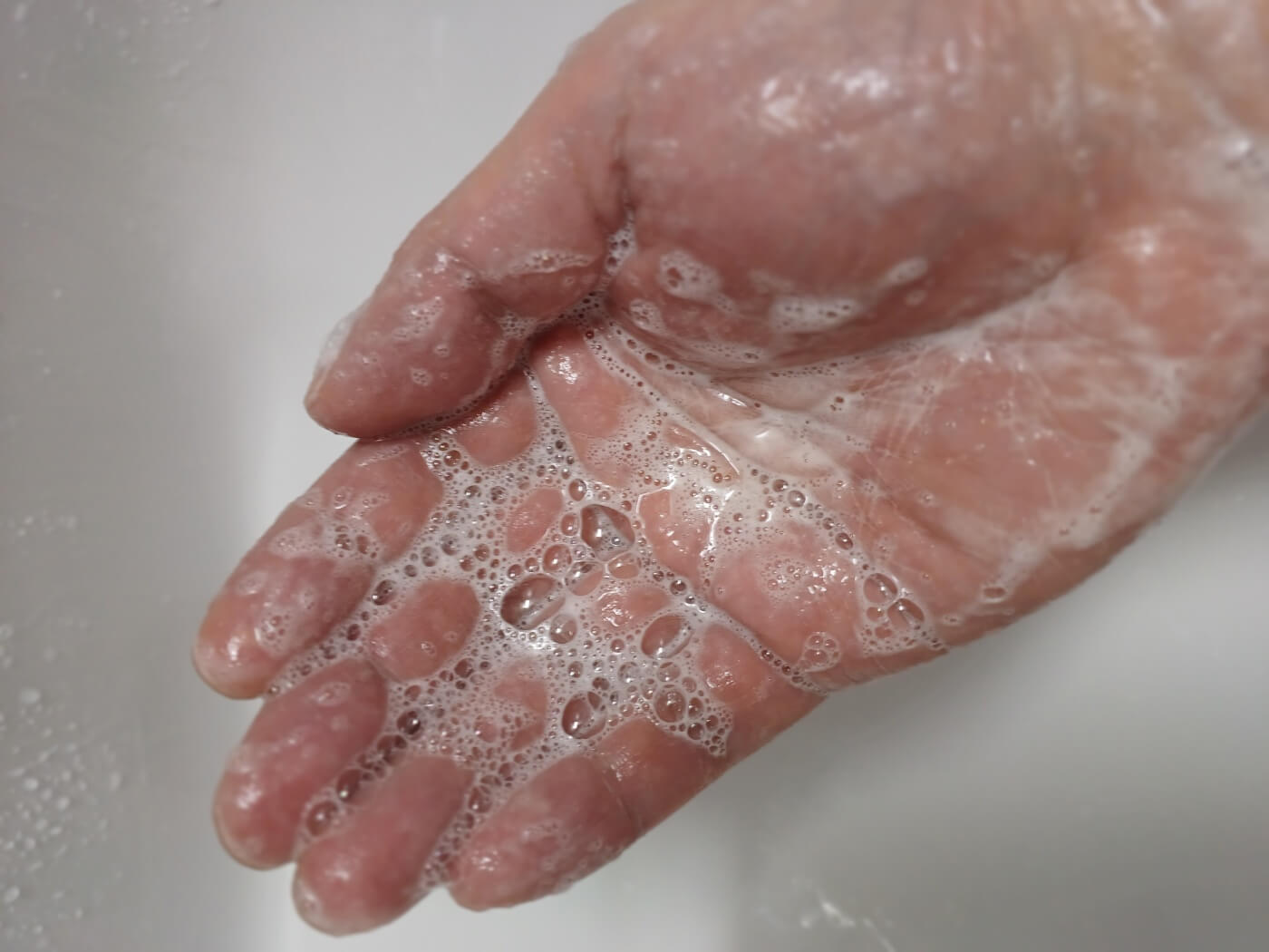 소루쟁이샴푸 거품