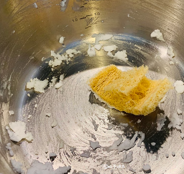 연마제 제거방법-베이킹소다 반죽
출처 : 오늘의집