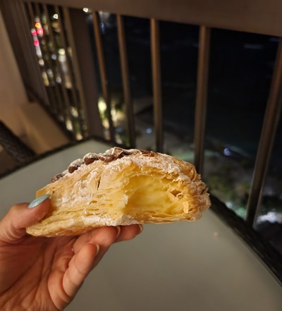 4일차저녁스노우퍼프카스타드크림