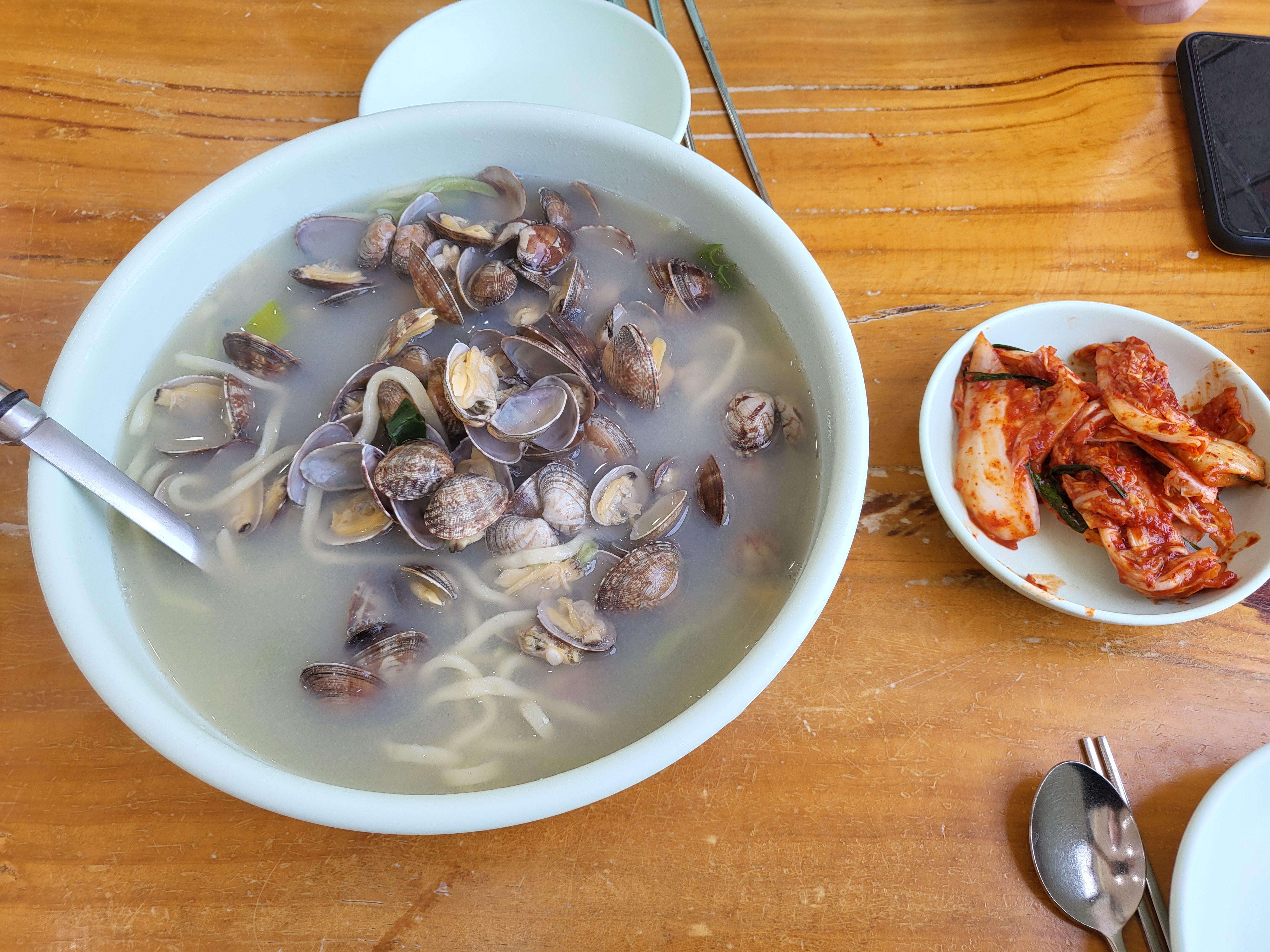 오대오바지락칼국수