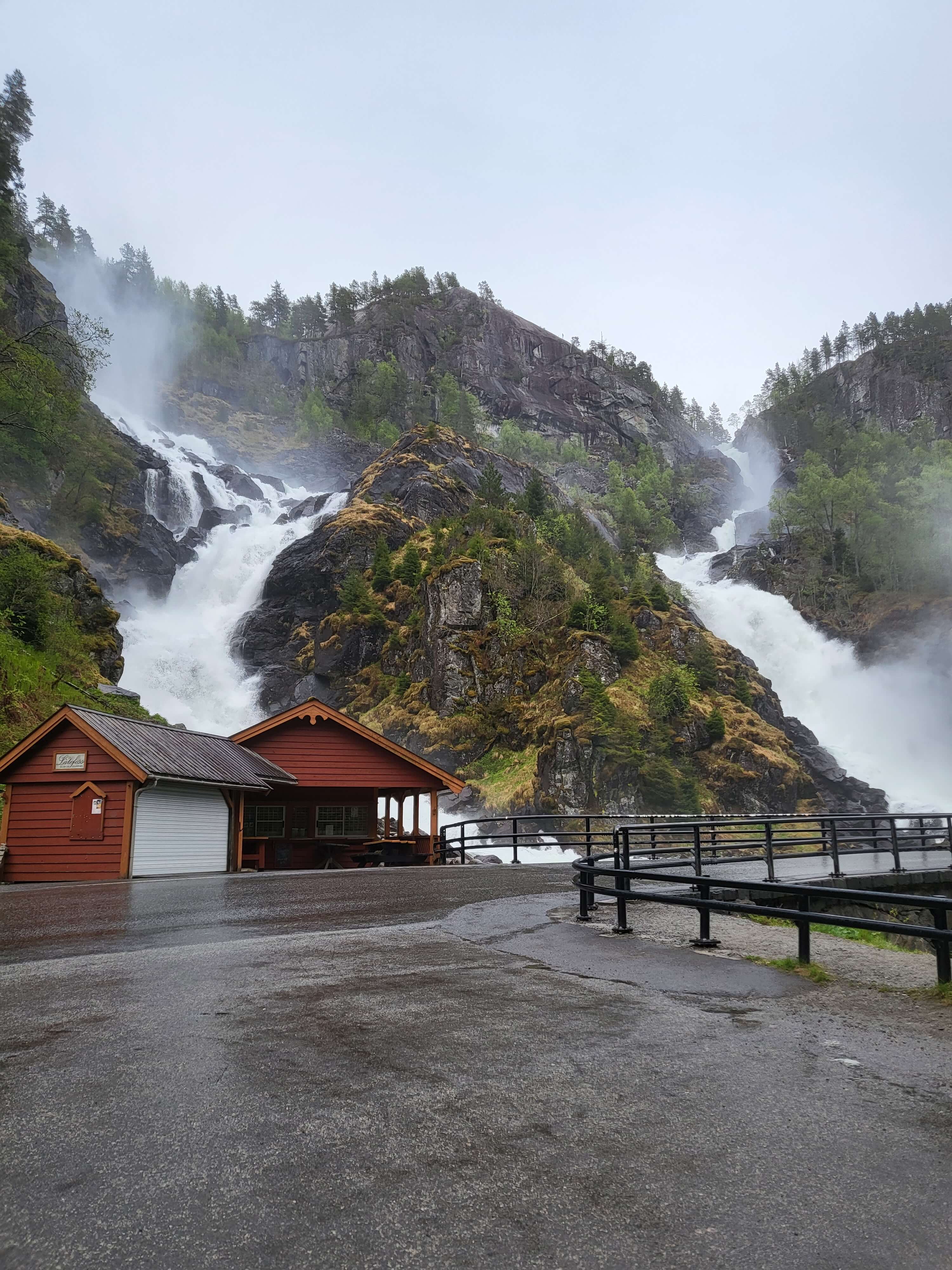 라떼포센(L&aring;tefossen)