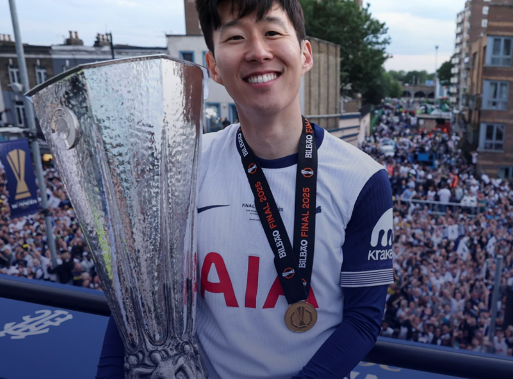 손흥민 토트넘 트루 레전드