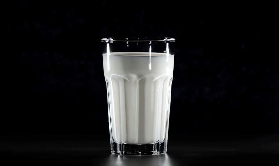 방귀가 많이 나오는 이유가 되는 우유