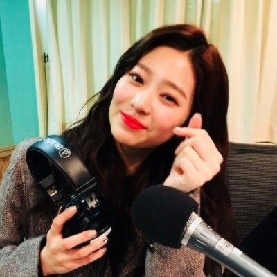 아이즈원 김민주 최애사진
