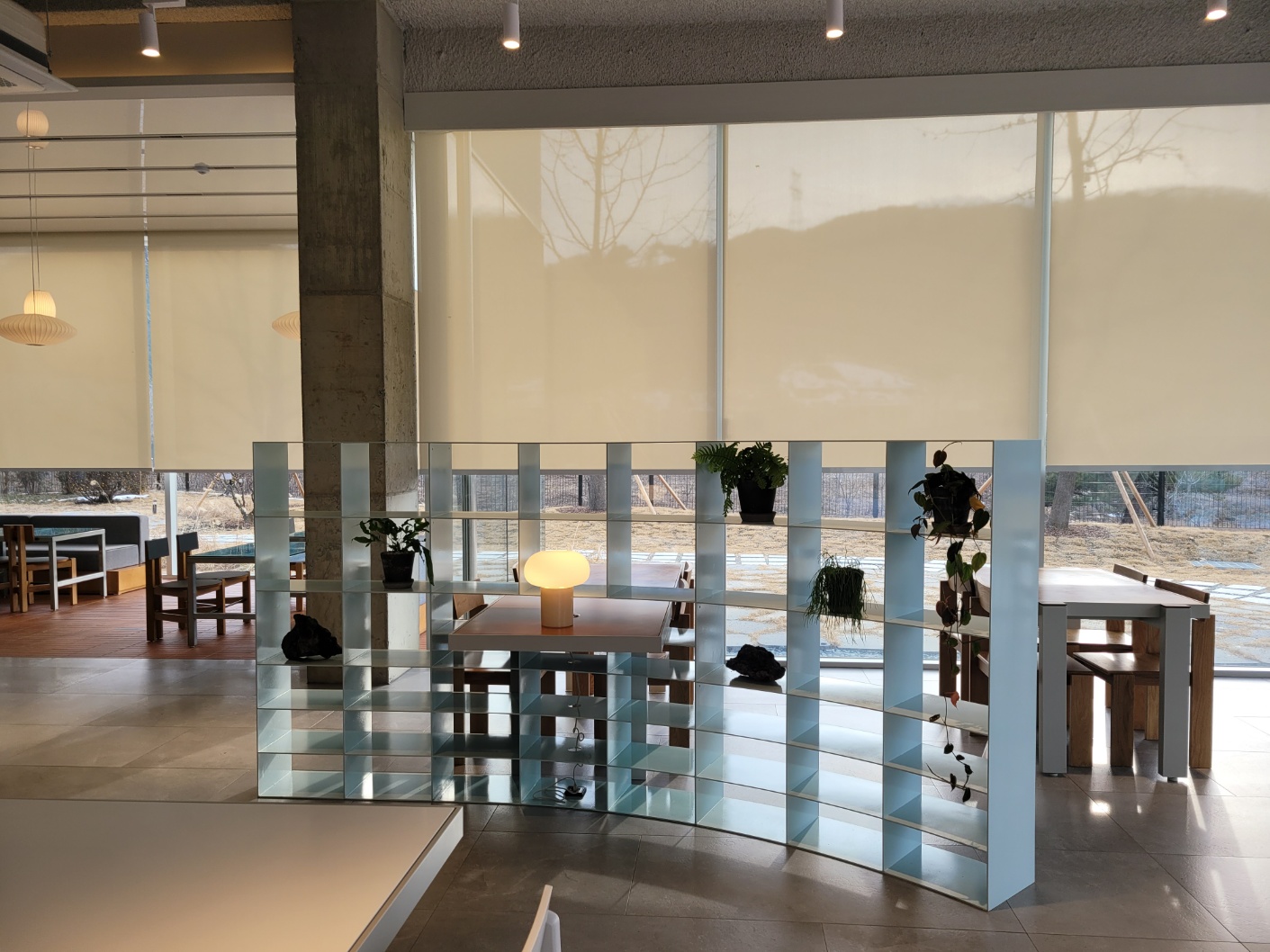 502 커피 로스터스 용인 내부