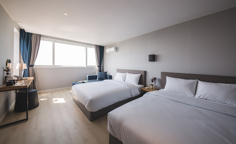 샐리스 호텔 객실 이미지 (Deluxe)