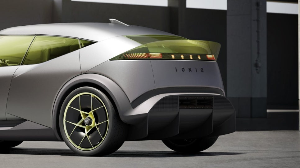 아이오닉 3