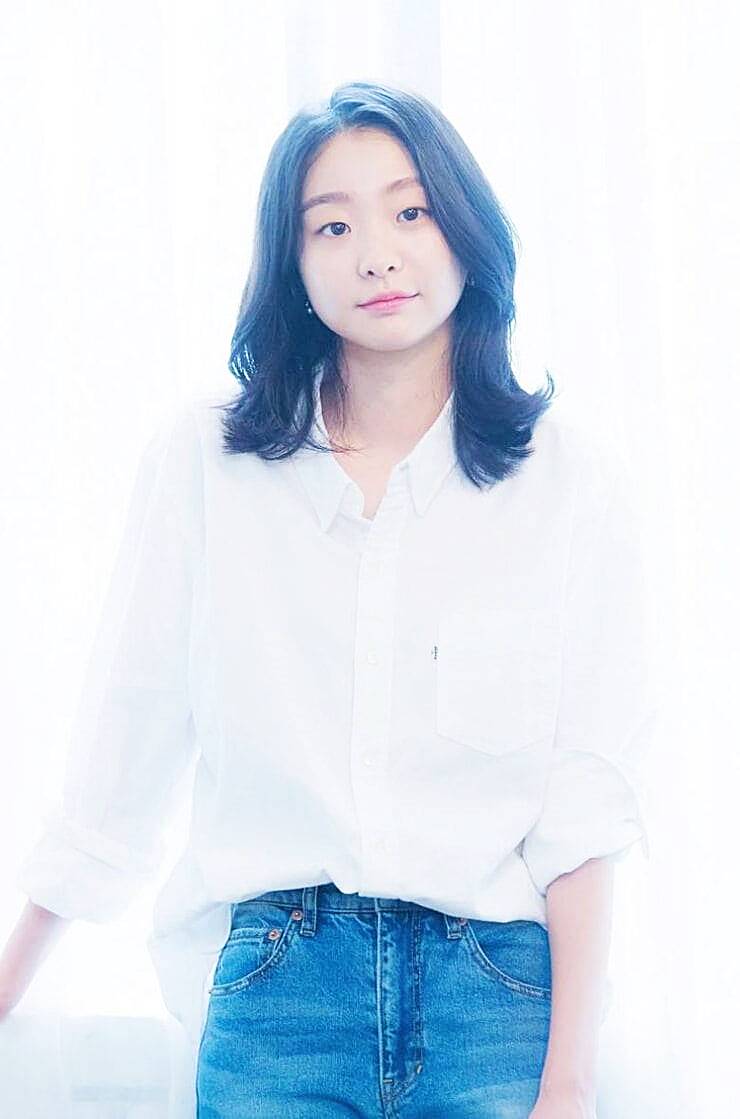 배우-김다미