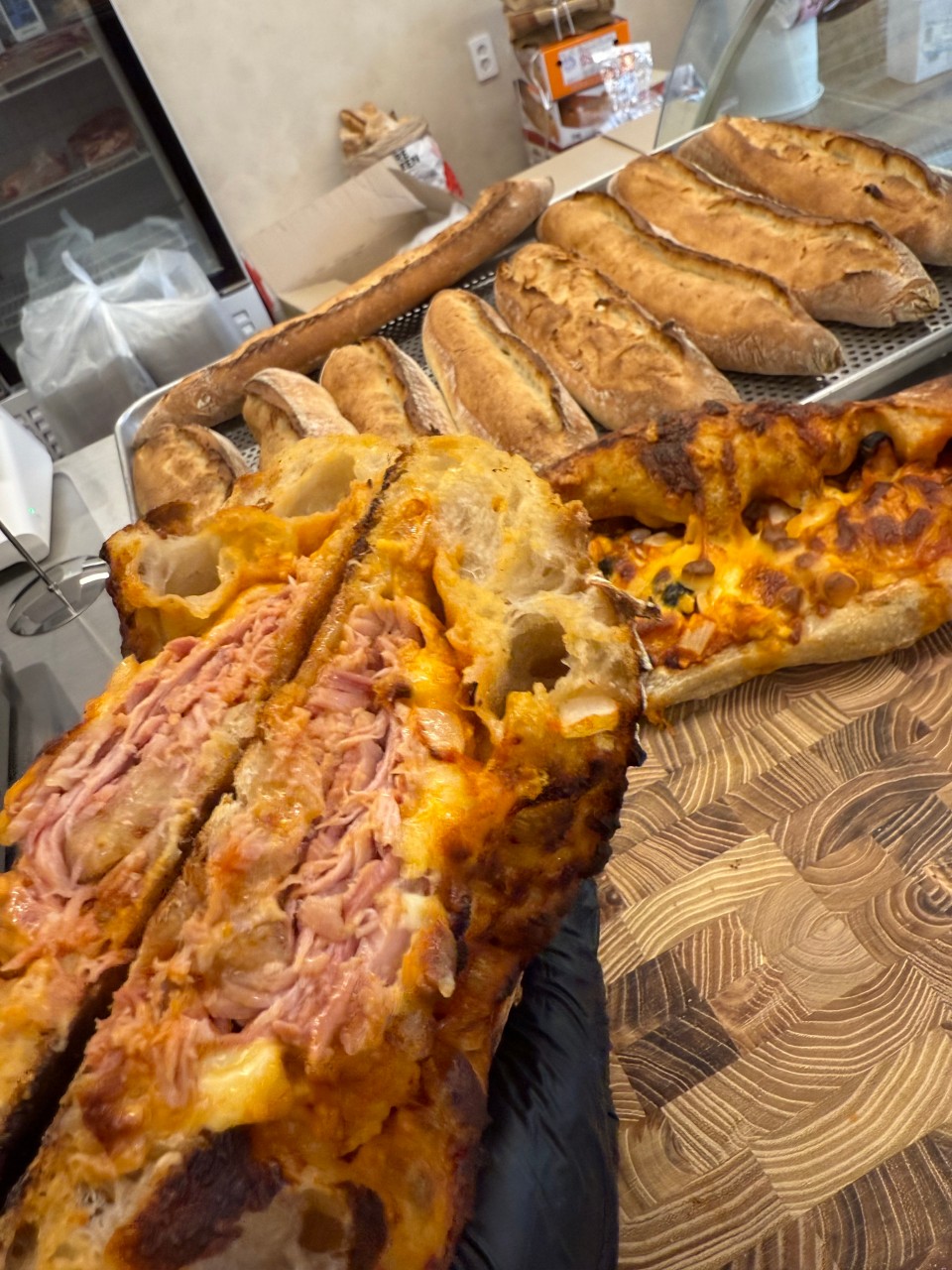 오늘N 2515회 우리동네 간식장인 수제소시지 파는 빵집 광주 남구 봉선동 빵육집