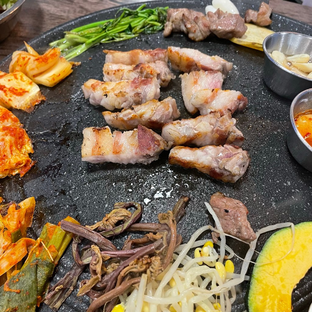 향돈