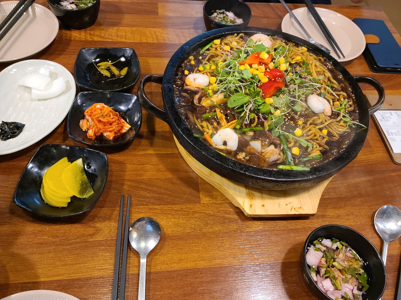 가지산돌짜장