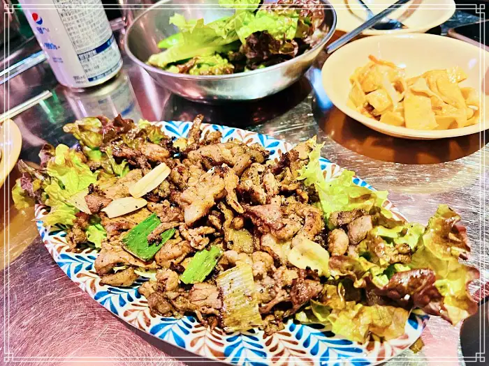 마포 광흥창역 맛집 홍게 다리살 & 내장 비빔밥 들어간 게장 김밥