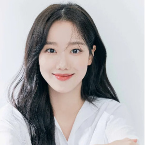 이나은