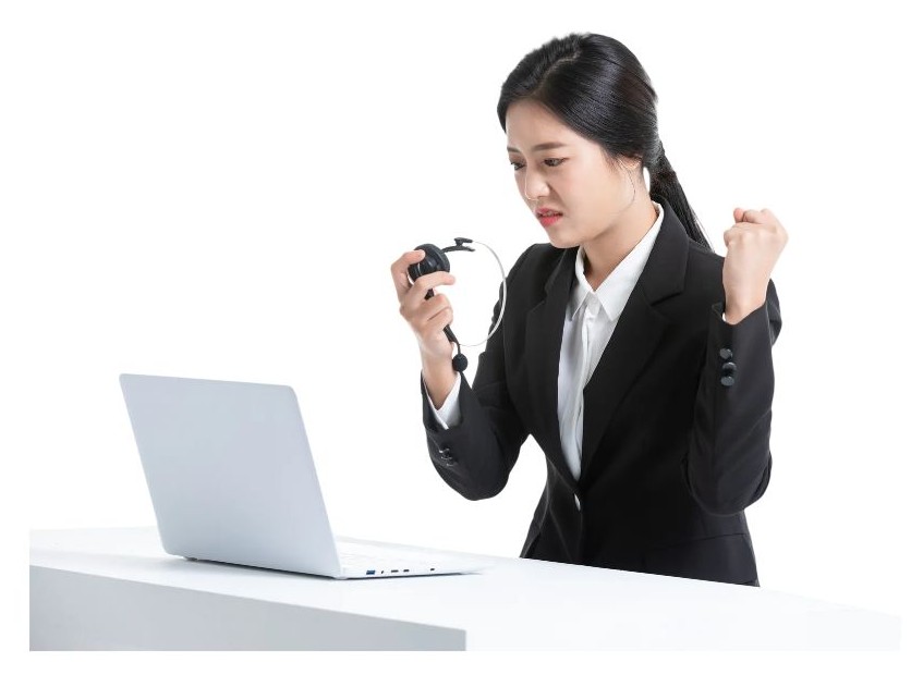 화가 난 여자 이미지