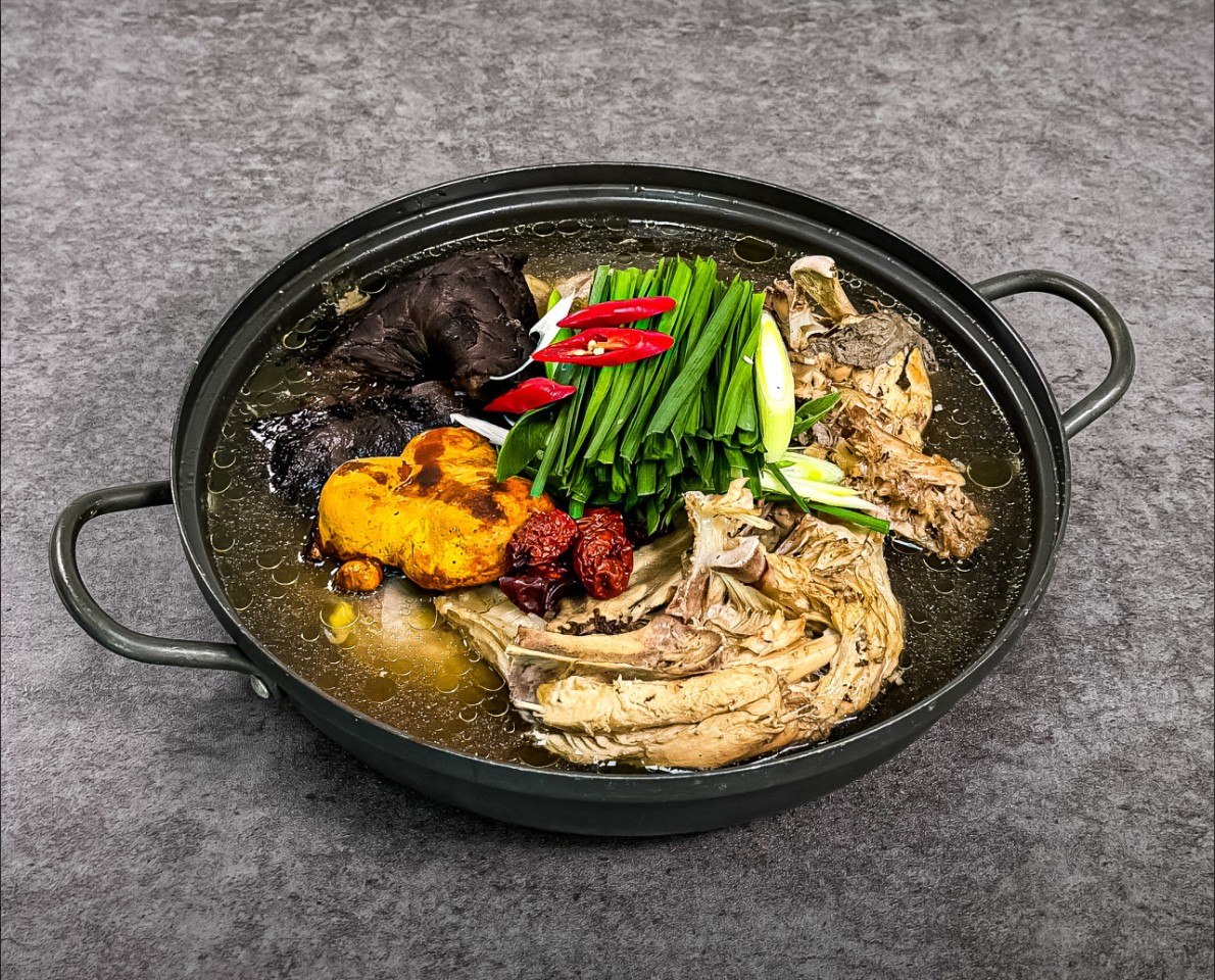 마니산 근처 맛집 추천! 신선한 은갈치요리로 인기 높은 범호고향밥상