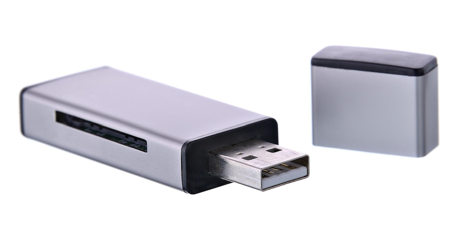 만약 &ldquo;기억을 저장하는 기술&rdquo;이 사라진다면? 우리는 무엇으로 남게 될까