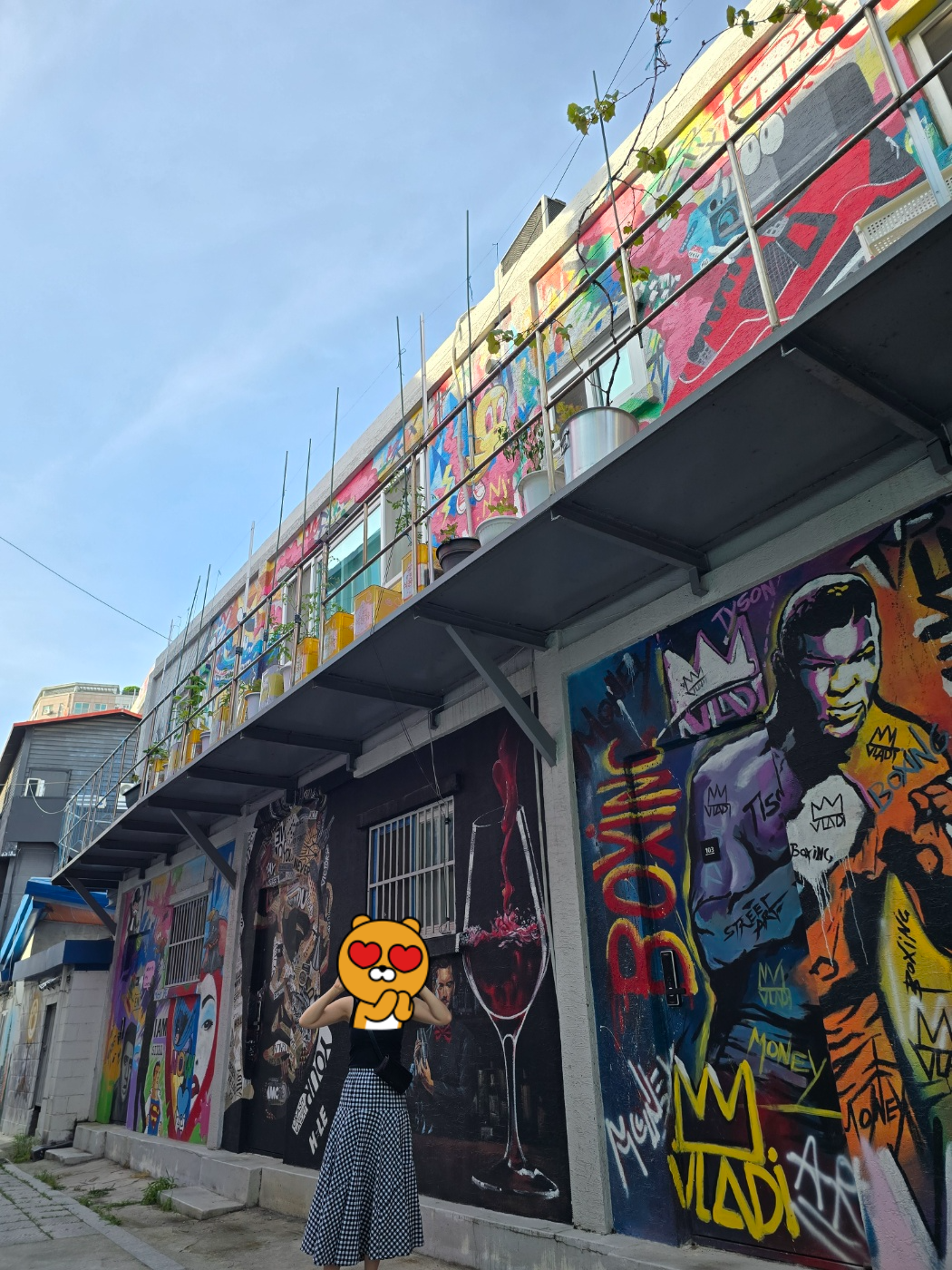 송탄로데오거리 근방의 벽화거리