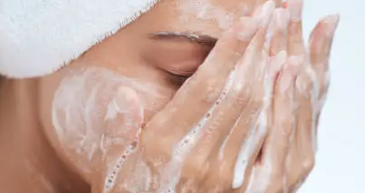 이중 세안의 올바른 순서&amp;#44; 피부 타입별 팁&amp;#44; 피해야 할 실수 총 정리 (2025 최신)