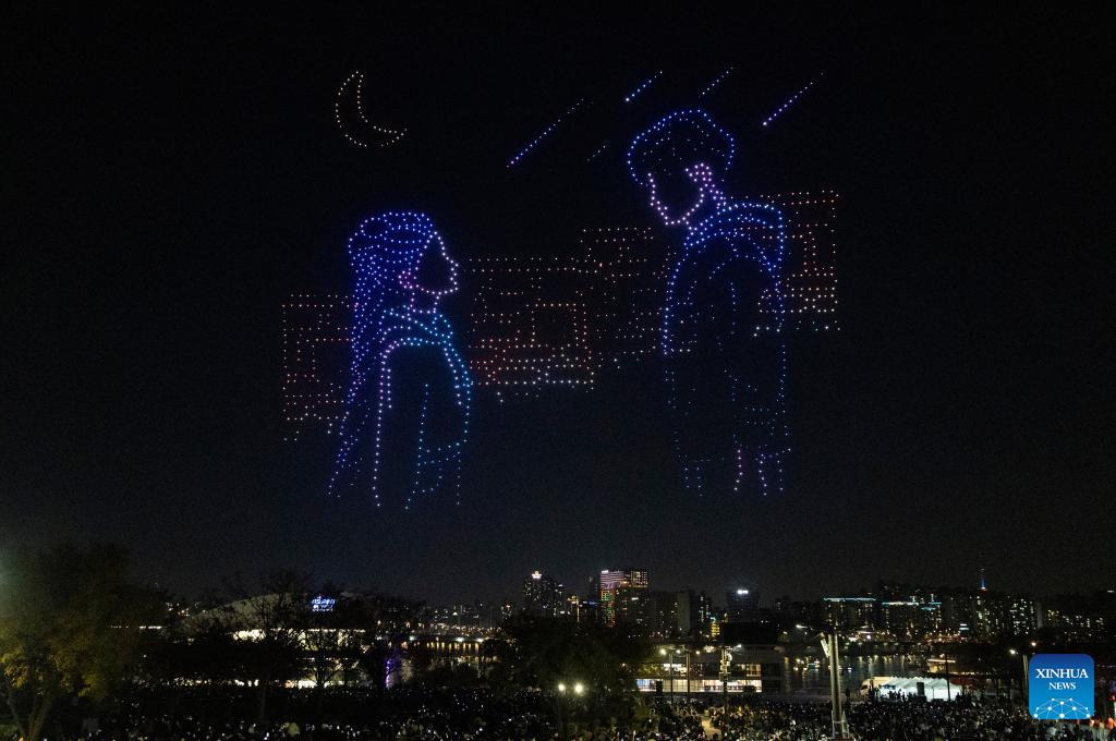 서울 야경 명소 TOP10 확인하러 가기