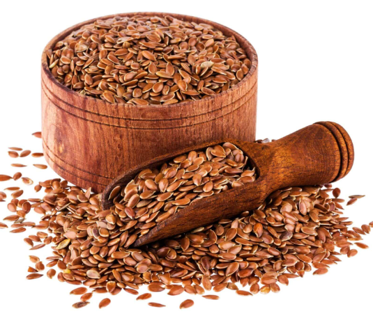 아마씨는 식물성 오메가-3와 리그난이 풍부한 슈퍼푸드