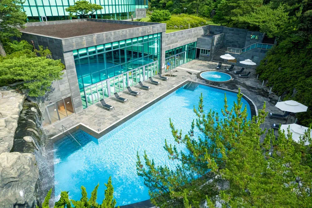 제주도-숙박-세일-페스타-추천-위-호텔-제주-전경